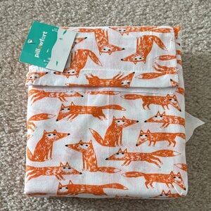 NWT Target Toddler Sheet Set with Orange Fox Design